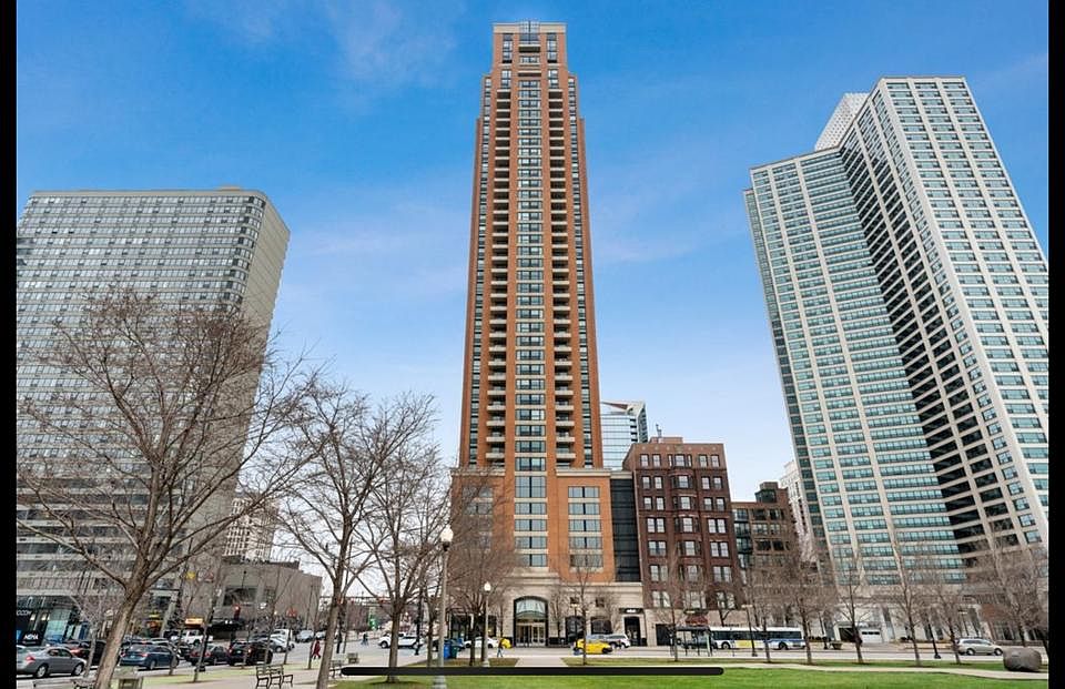 1st image of 1160 S Michigan Ave APT 2704