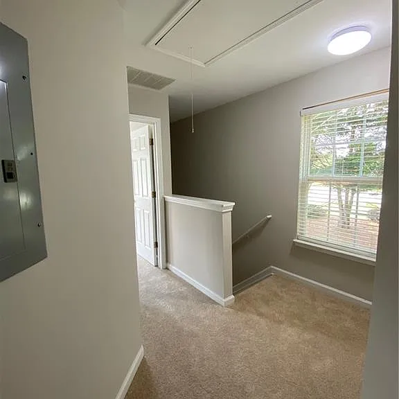 677 Kenridge Dr — Photo 21