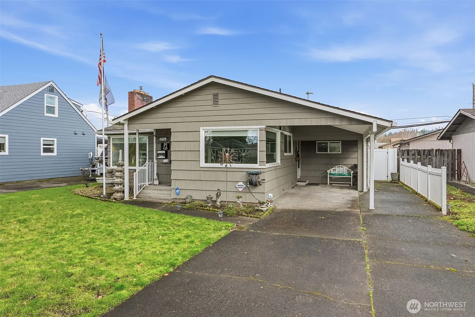 2714 Louisiana Street photo 1