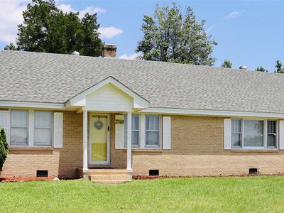 2748 E Seven Pines St, Darlington, SC, 29532
