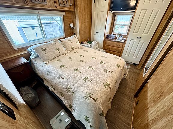 4th image of 63 Lemon Rd