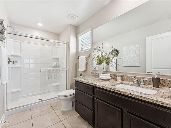 5th image of 8244 W ALBENIZ Place