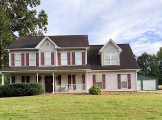 162 Edgefield Dr, Commerce, GA 30529