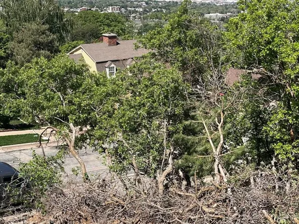 4184 Bona Villa Dr, Ogden, UT 84403