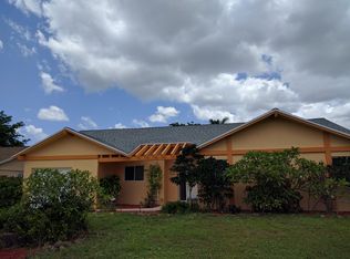 9713 Carousel Cir S, Boca Raton, FL 33434