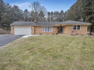 28 Edison Rd, Stewartsville, NJ 08886