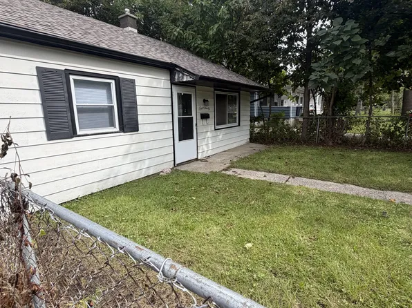 820 Woodbine Ave, Lansing, MI 48910