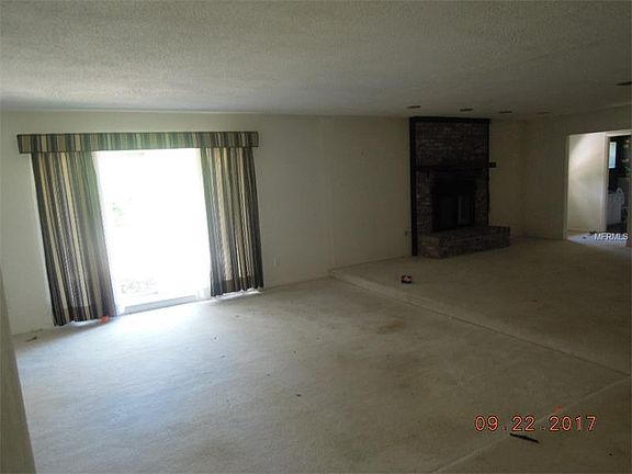 5th image of 2406 Ben Franklin Dr