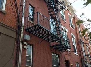 611 Bloomfield St, Hoboken, NJ 07030