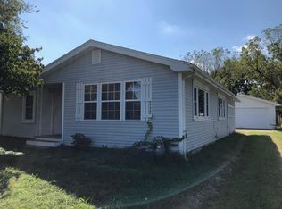 2722 W Calhoun St, Springfield, MO 65802