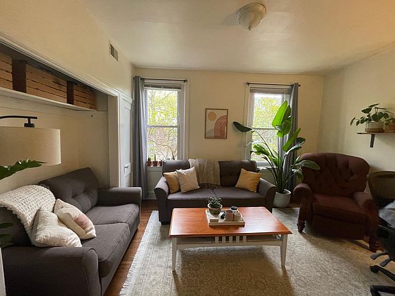 3rd image of 4329 Osage Ave APT 2E