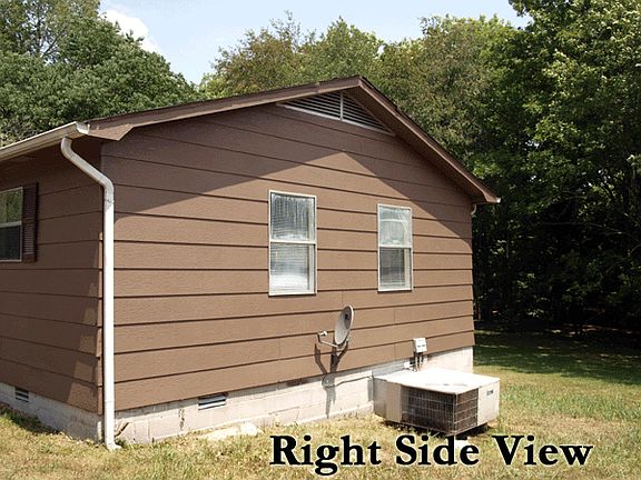 3rd image of 4584 S Creek Dr