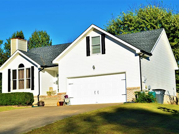3rd image of 311 Dunbrook Dr