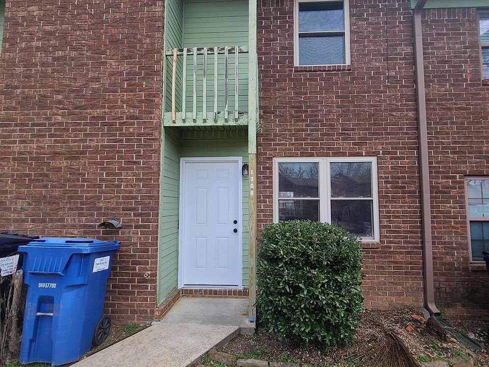 1st image of 1306 N Nashville Ave
