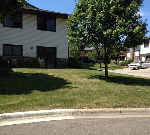 2nd image of 659 E 143rd St