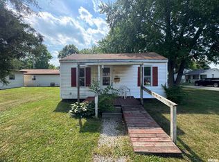 103 S Jackson St, Lincoln, IL 62656