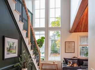 135 Almy St UNIT R, Providence, RI 02909