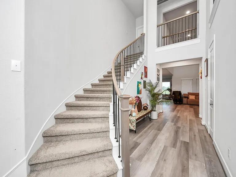 603 Beachman Shore Ln — Photo 6