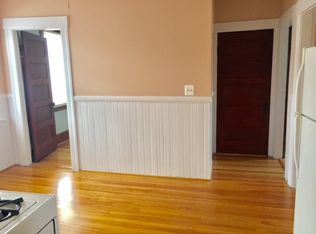 10 Clarence St #1, Worcester, MA 01605