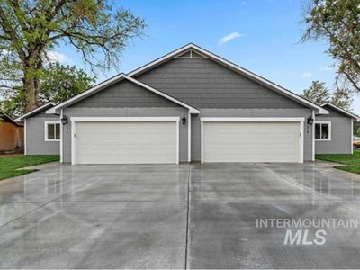 824 & 828 6th St N, Nampa, ID, 83687