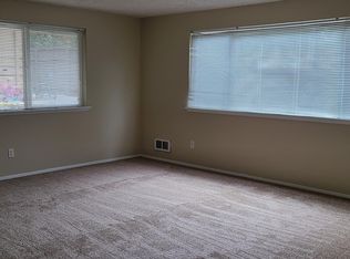 1620 S Kent Des Moines Rd APT B, Des Moines, WA 98198