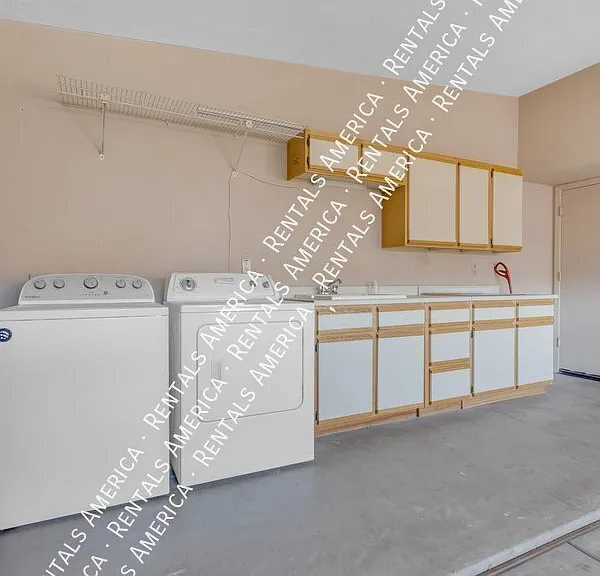 5822 W Abraham Ln — Photo 38