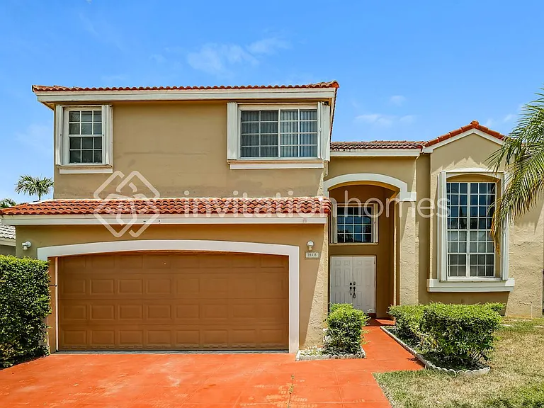 15533 SW 96th Ter — Photo 1