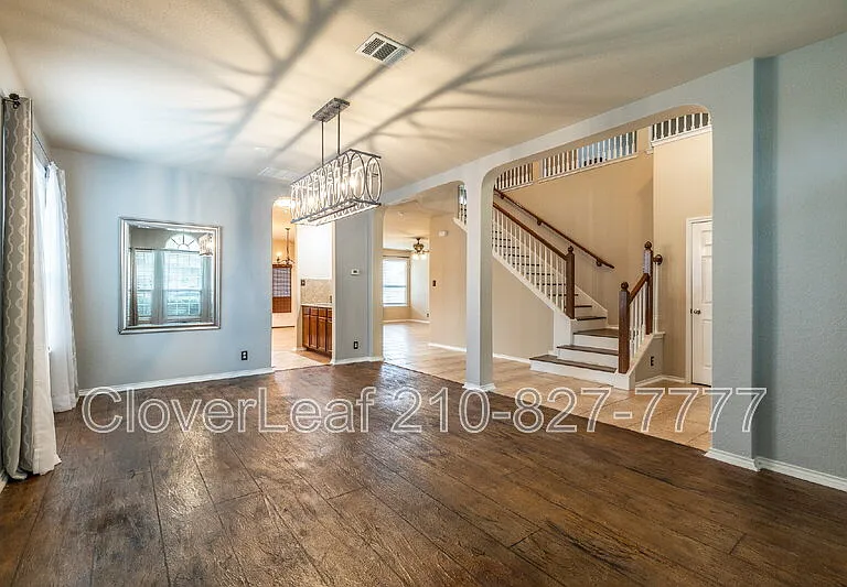 409 Loch Lomond Dr — Photo 10