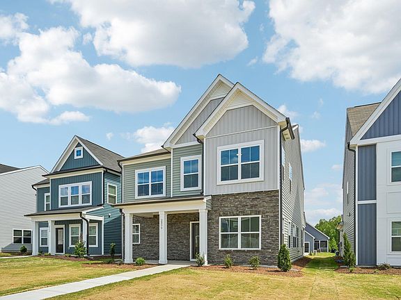 3rd image of 2836 Quarry Rd #175