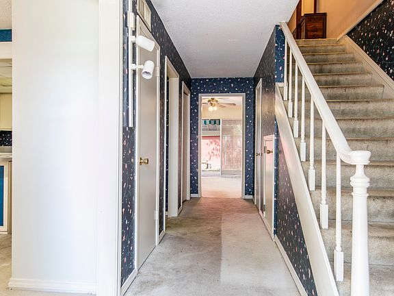 4th image of 1312 Dulles Dr APT F