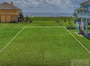 2114 Mills #79, Pt Bolivar, TX 77650