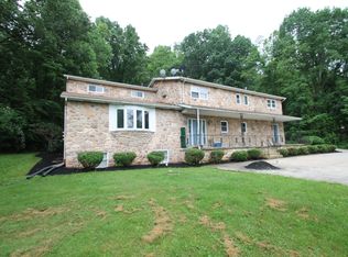 5 Ramblewood Dr APT B, Etters, PA 17319
