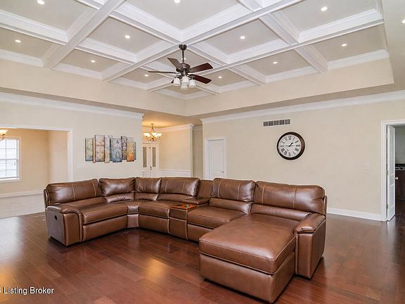 3rd image of 1021 Running Brook Dr