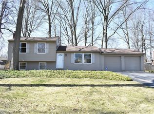 2316 Birch Trace Dr, Youngstown, OH