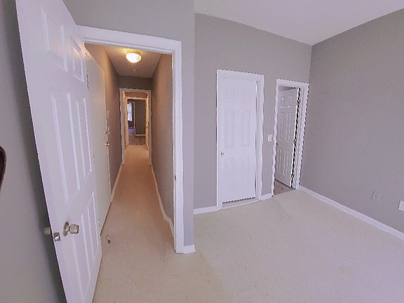 4th image of 1022 N Broadway APT A