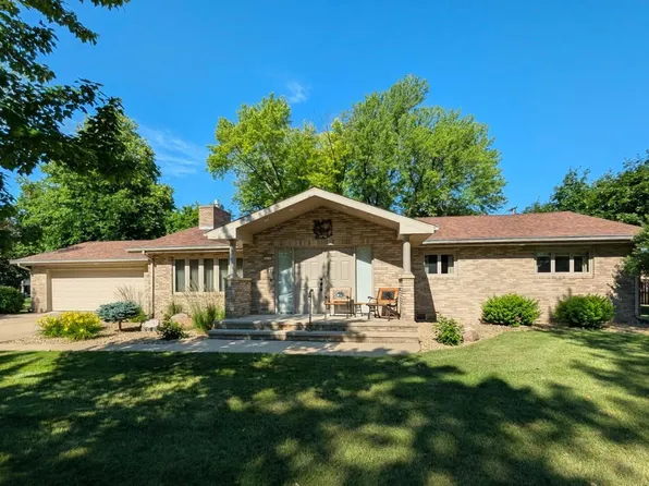 611 N 12th St, Montevideo, MN 56265