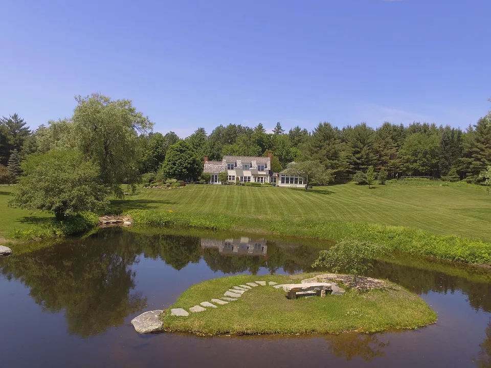 Island in swimming pond