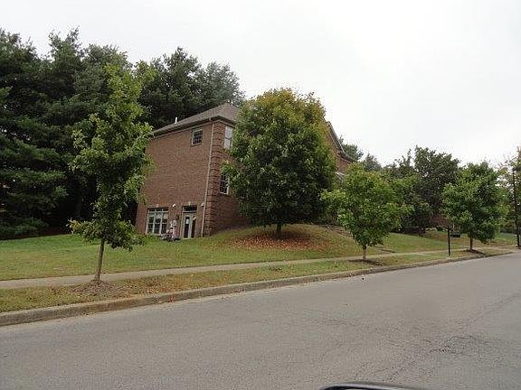 2nd image of 3336 Malone Dr