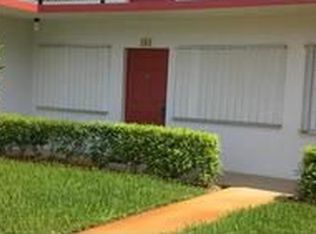 2960 Lake Osborne Dr APT 104, Lake Worth, FL 33461
