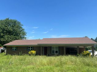 238 Hempstead 166 N, Hope, AR 71801