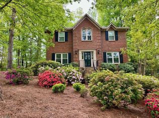 904 Ridge Gate Dr, Lewisville, NC 27023