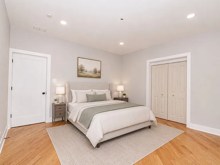 1454 W Fargo Ave #2R — Photo 4