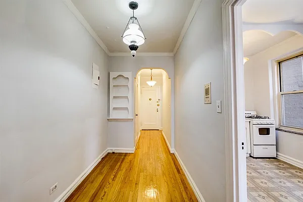 Sold by Keller Williams Realty Landmark | media 16