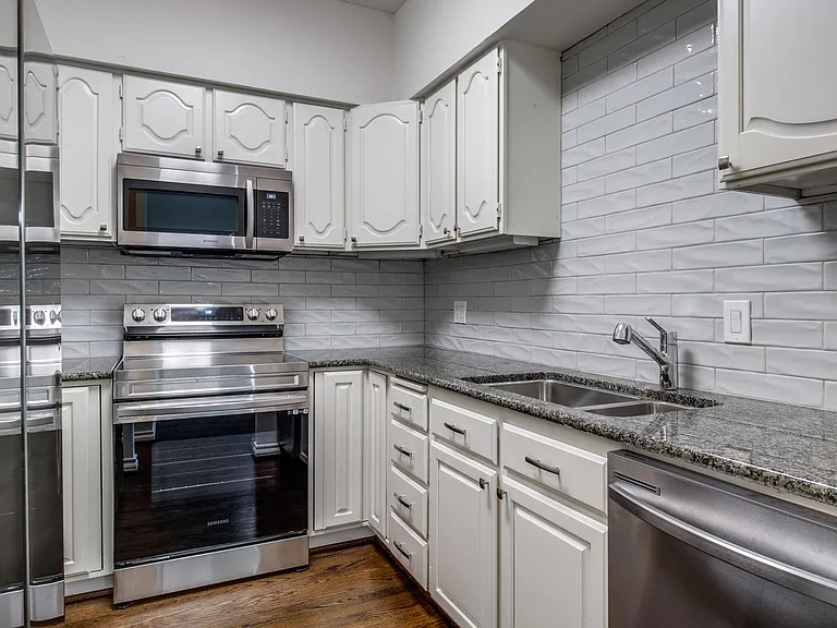 3802 Cole Ave #1109 — Photo 11