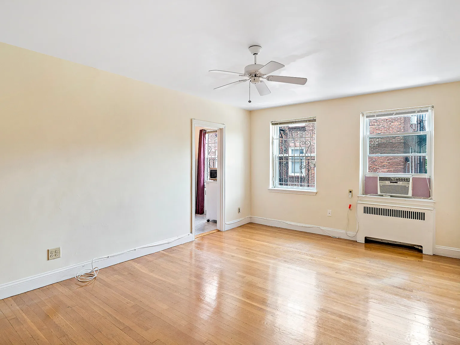 Studio, 436 sqft, $2,350 — Photo 3