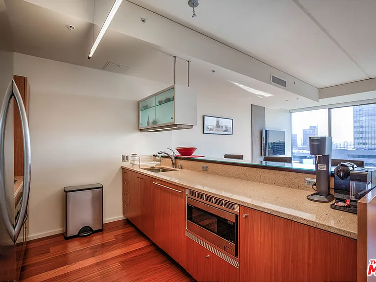1155 S Grand Ave #707 — Photo 8