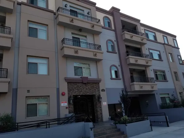 (undisclosed Address), North Hollywood, CA 91602
