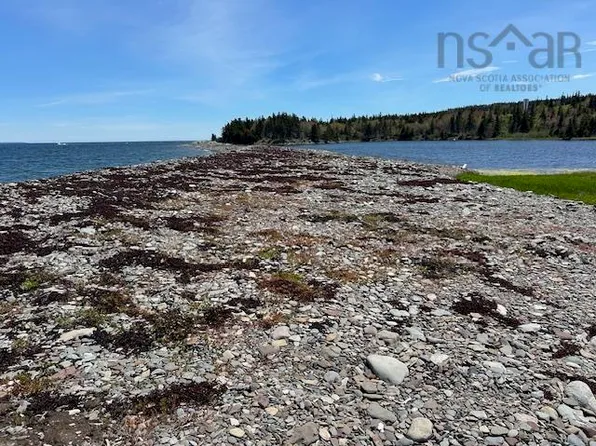 Sand Point Rd, Guysborough, NS B0E 2G0