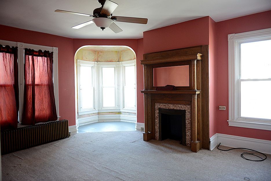 livingroom turret