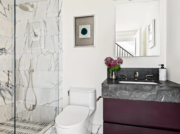 409 Sackett Street image 21 of 25